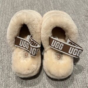 UGG Fluffy Cream Slippers
